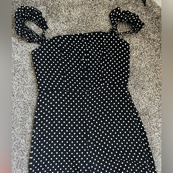 Flynn Skye Wide Leg Polka Dot Ruffled Strap Jumpsuit size medium - Picture 2 of 13